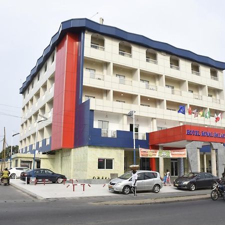 Hotel Royal Palace دوالا المظهر الخارجي الصورة